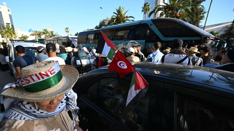 Frissons à la Frontière : La Caravane de la Résistance Acclamée à Ben Guerdane avant son Périple vers Gaza
