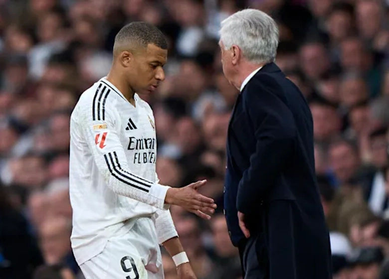 Kylian Mbappé absent de la sélection de Real Madrid face à Barcelone : un coup dur pour le Classico